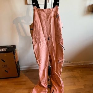 Womens ski bib pink